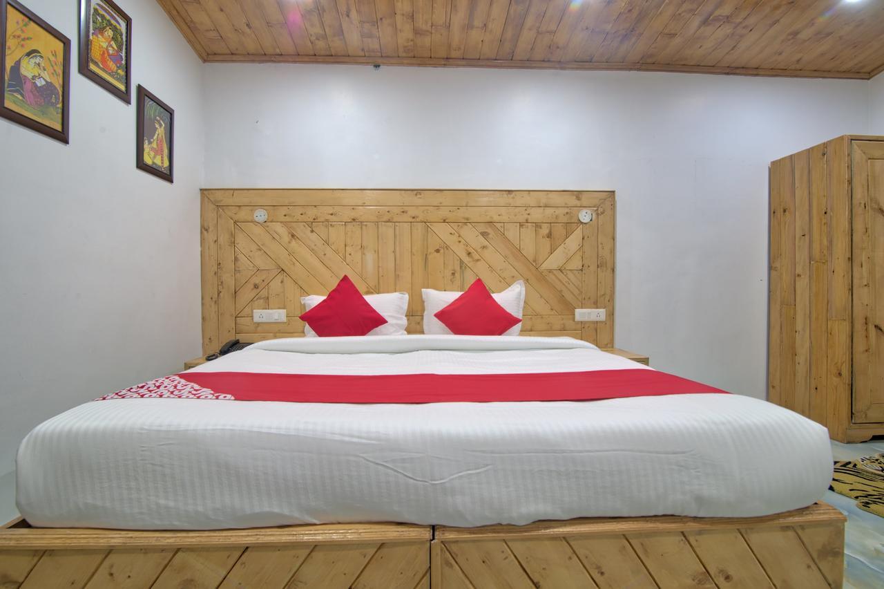 Oyo 13755 Woodstock Inn Dalhousie Bagian luar foto